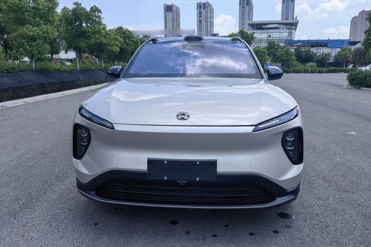 Used Nio ES6 2024 75 kWh Exterior 4