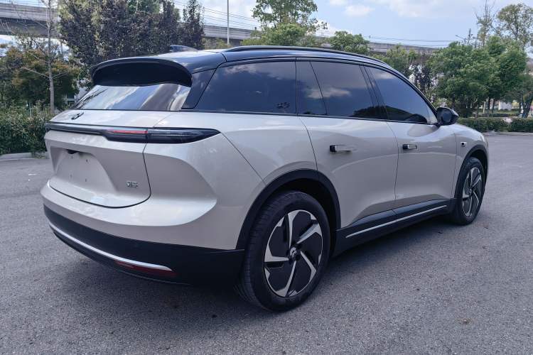 Used Nio ES6 2024 75 kWh Exterior 7