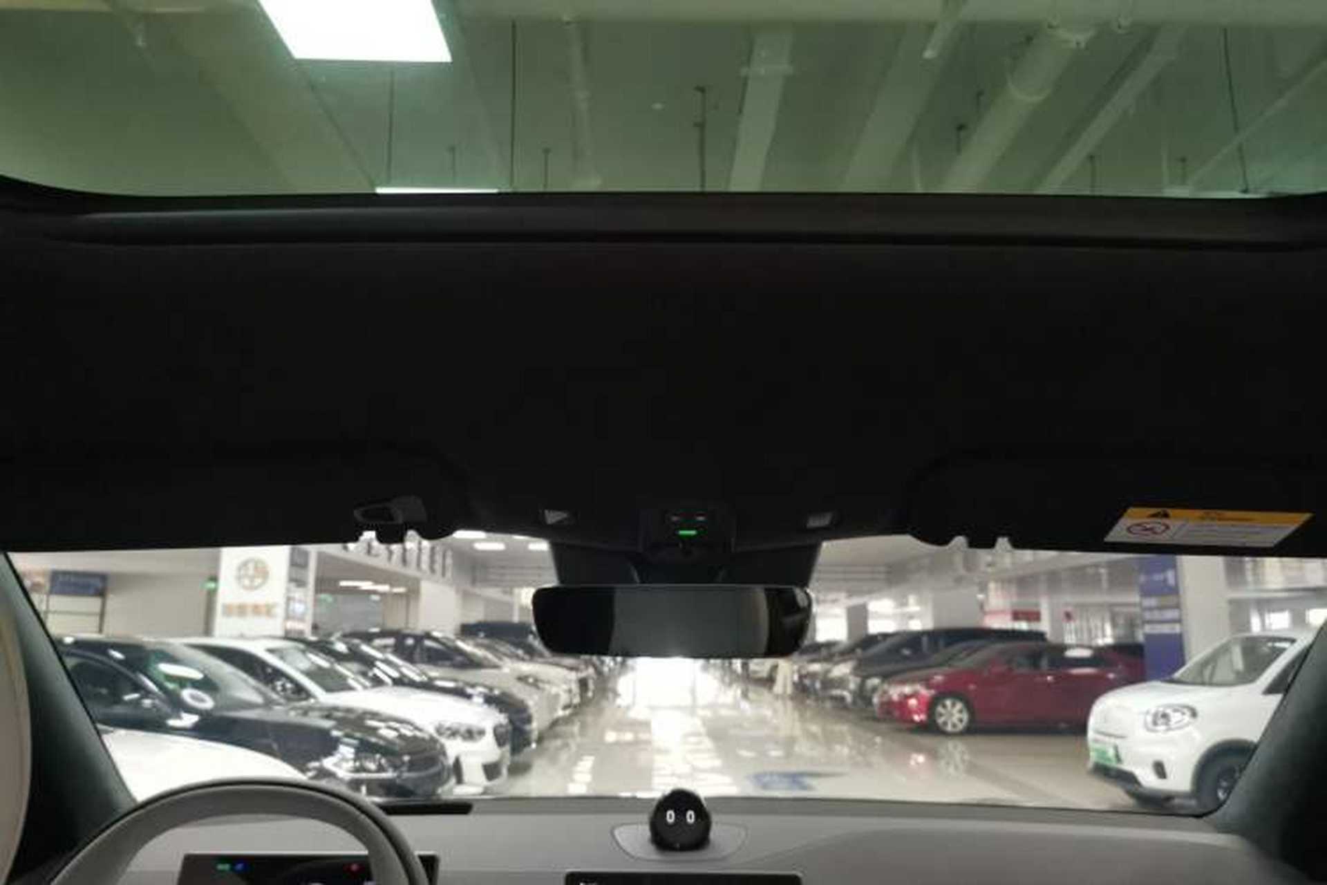 Used Nio ES6 2024 75 kWh Headliner