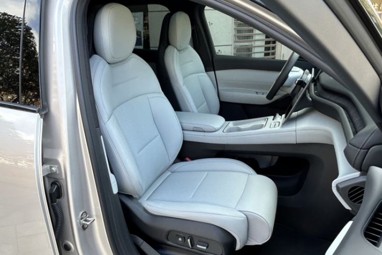 Used Nio ES6 2024 75 kWh Interior 1