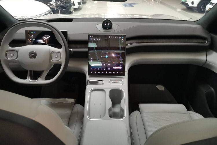 Used Nio ES6 2024 75 kWh Interior 2