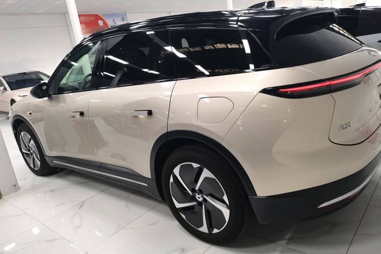Used Nio ES6 2024 75 kWh Left Side