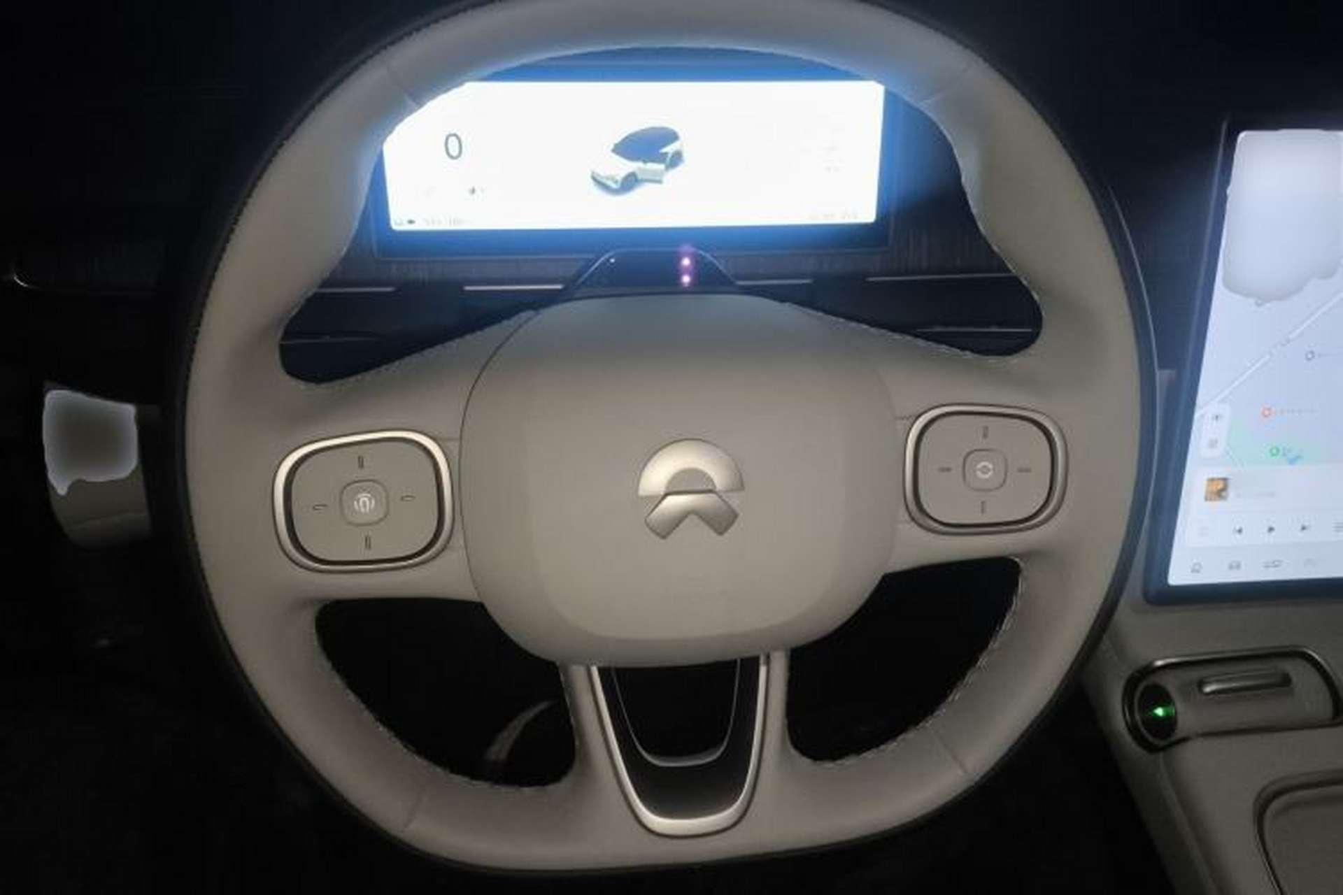 Used Nio ES6 2024 75 kWh Steering Wheel