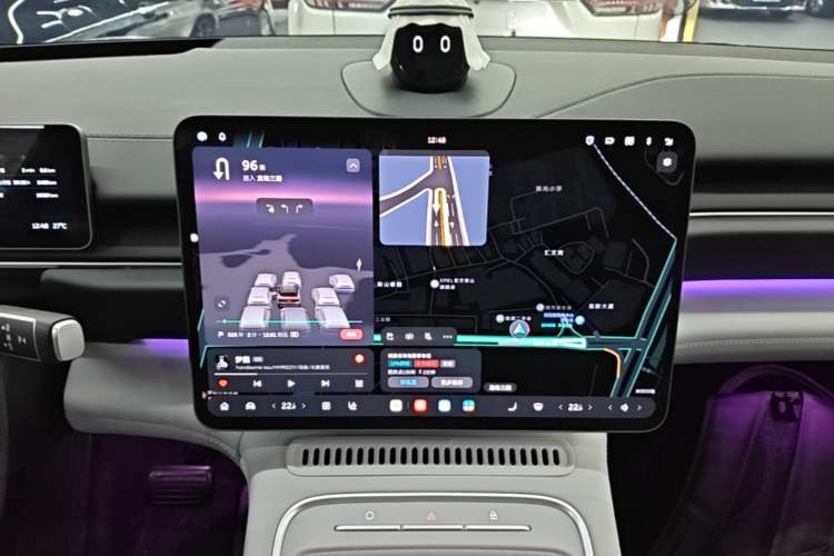 Used Nio ES6 2025 75 kWh Audio And AC Panel