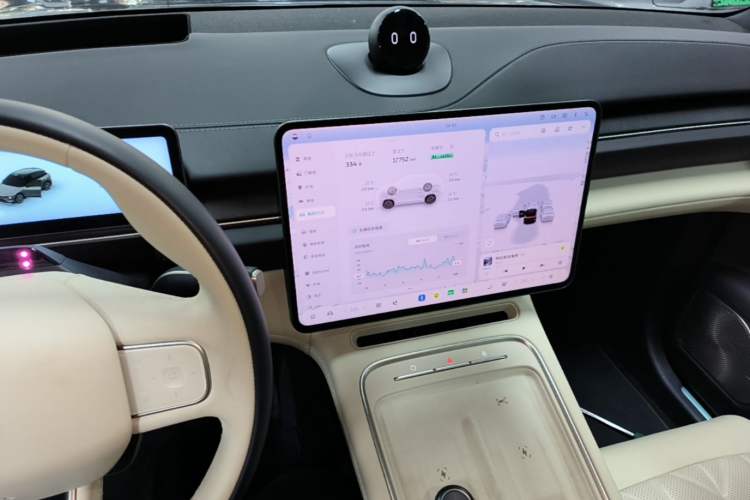 Used Nio ES6 2025 75 kWh Audio And AC Panel