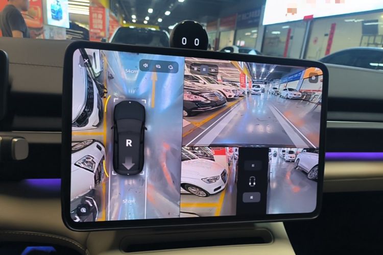 Used Nio ES6 2025 75 kWh Audio And AC Panel