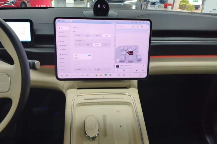 Used Nio ES6 2025 75 kWh Audio And AC Panel