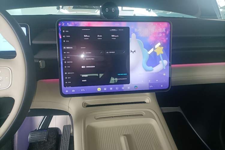 Used Nio ES6 2025 75 kWh Audio And AC Panel