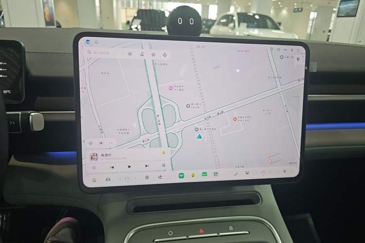 Used Nio ES6 2025 75 kWh Audio And AC Panel