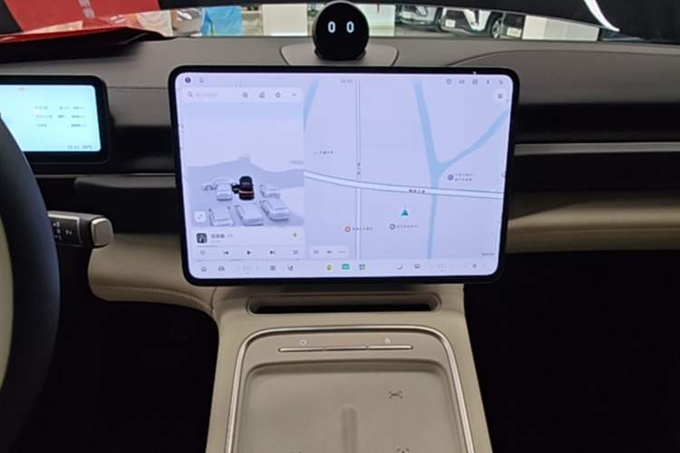 Used Nio ES6 2025 75 kWh Audio And AC Panel