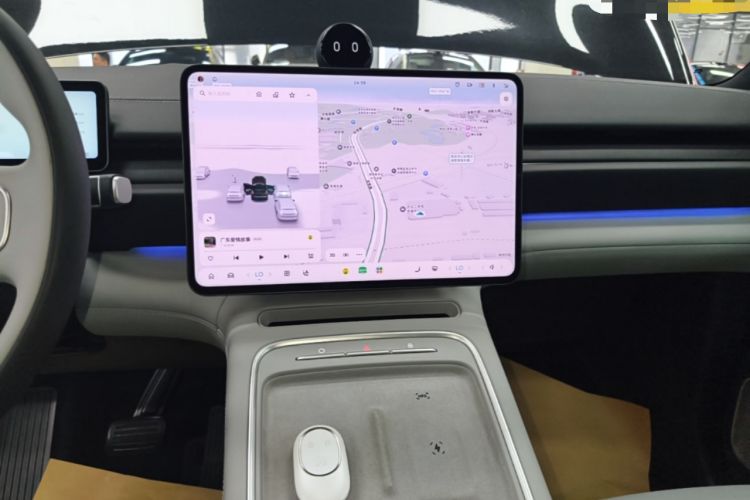 Used Nio ES6 2025 75 kWh Audio And AC Panel