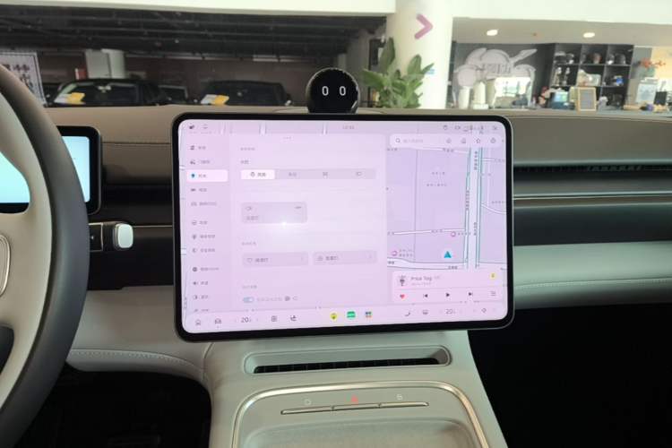 Used Nio ES6 2025 75 kWh Audio And AC Panel