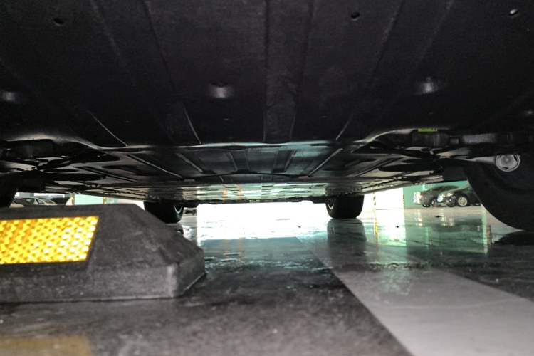 Used Nio ES6 2025 75 kWh Chassis Rear