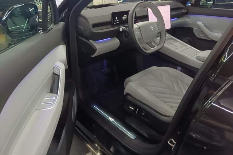 Used Nio ES6 2025 75 kWh Driver Seat