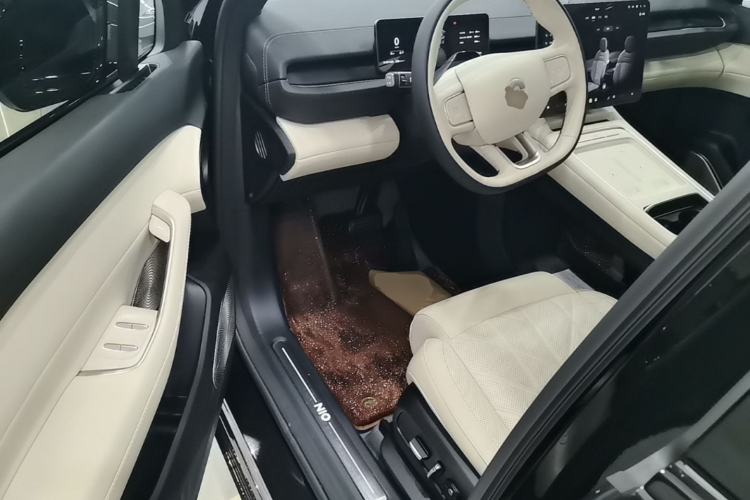 Used Nio ES6 2025 Model 100kWh 300,000th Anniversary Edition Driver Seat