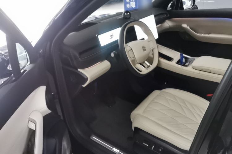 Used Nio ES6 2025 75 kWh Driver Seat
