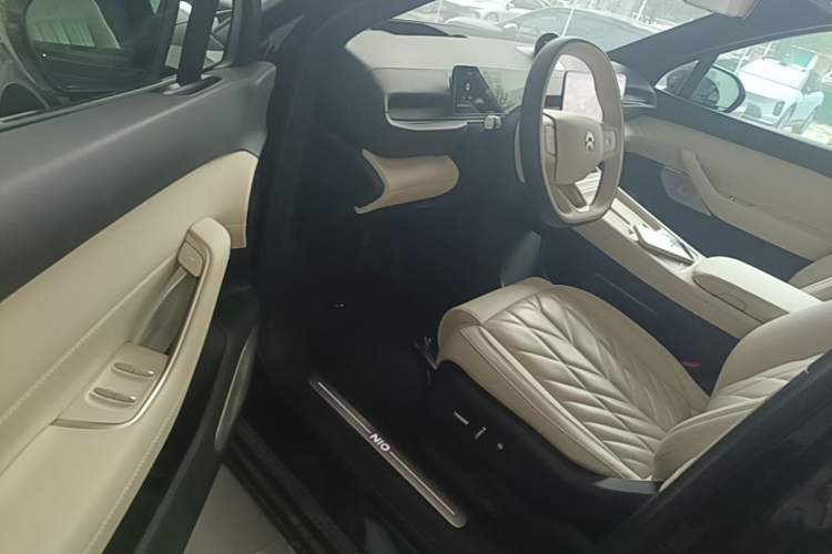 Used Nio ES6 2025 75 kWh Driver Seat