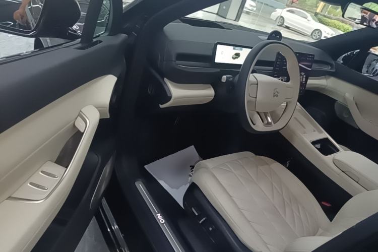 Used Nio ES6 2025 75 kWh Driver Seat