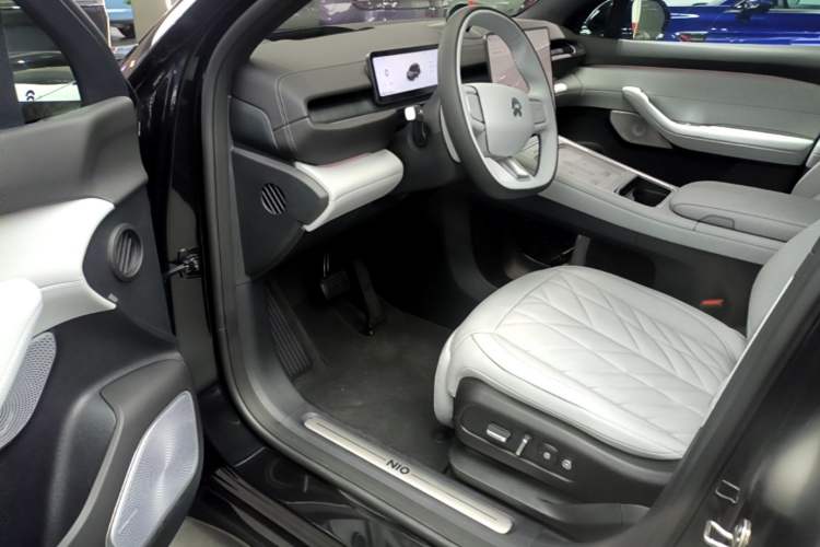 Used Nio ES6 2025 75 kWh Driver Seat