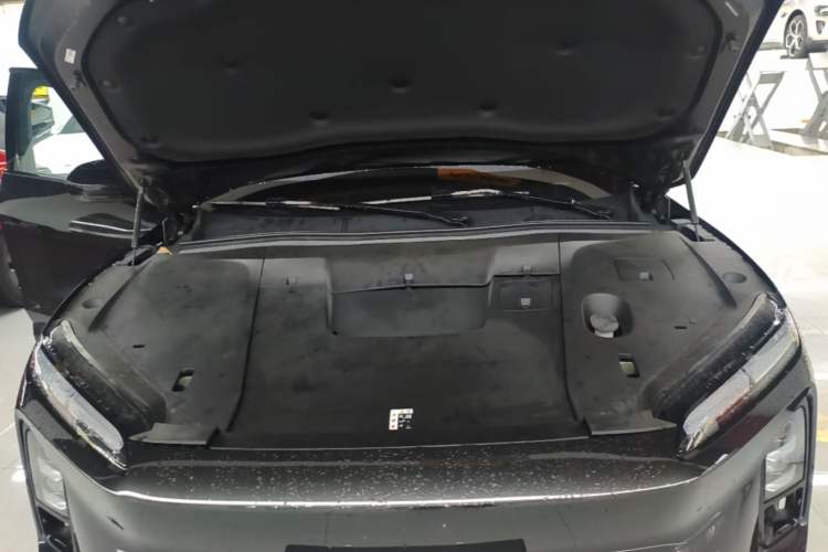 Used Nio ES6 2025 75 kWh Engine Bay