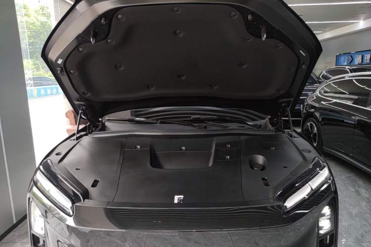 Used Nio ES6 2025 75 kWh Engine Bay