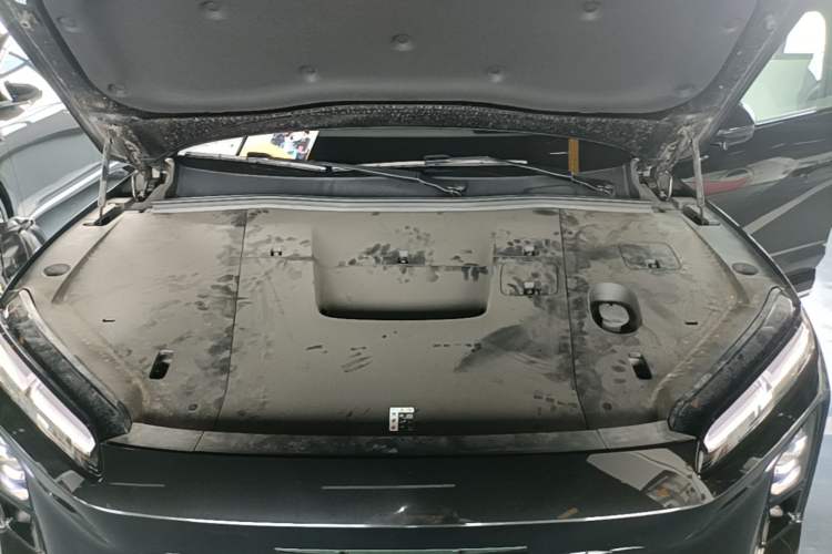 Used Nio ES6 2025 75 kWh Engine Bay