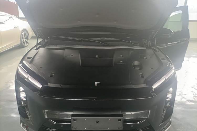 Used Nio ES6 2025 75 kWh Engine Bay