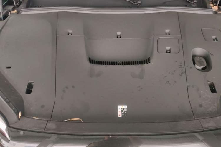 Used Nio ES6 2025 75 kWh Engine Bay