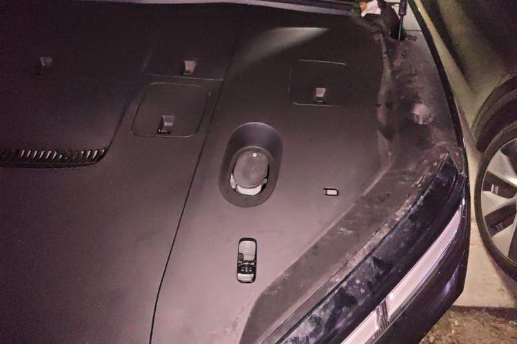 Used Nio ES6 2025 75 kWh Engine Bay Left
