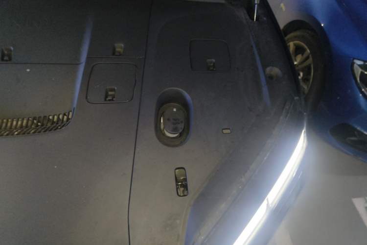 Used Nio ES6 2025 75 kWh Engine Bay Left