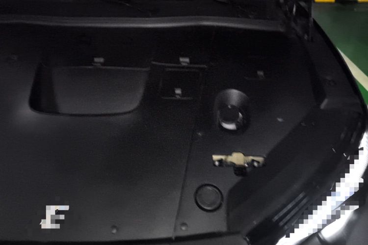 Used Nio ES6 2025 75 kWh Engine Bay Left