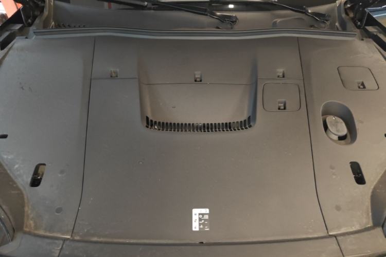 Used Nio ES6 2025 75 kWh Engine Bay