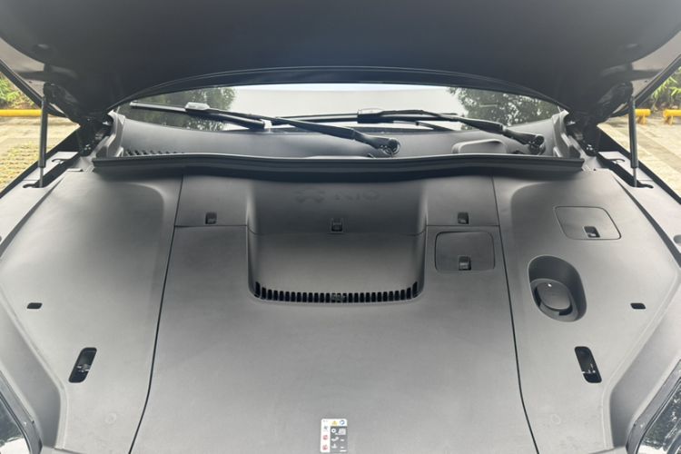 Used Nio ES6 2025 75 kWh Engine Bay