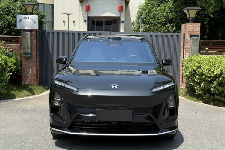 Used Nio ES6 2025 75 kWh Exterior 1