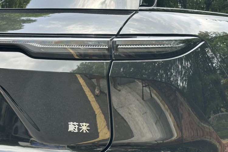 Used Nio ES6 2025 75 kWh Exterior 1