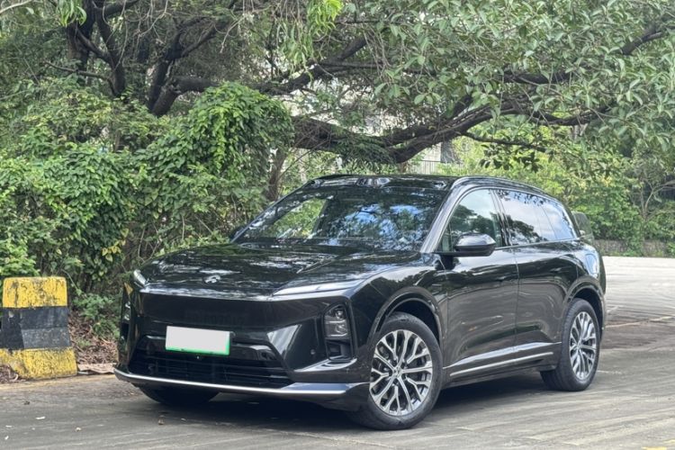 Used Nio ES6 2025 75 kWh Exterior 2
