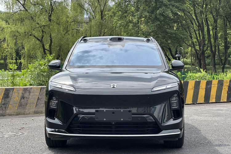 Used Nio ES6 2025 75 kWh Exterior 2