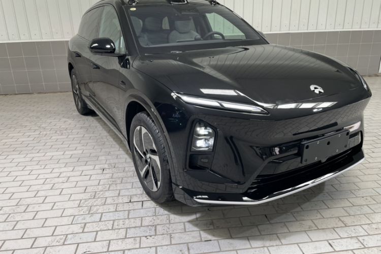 Used Nio ES6 2025 75 kWh Exterior 2