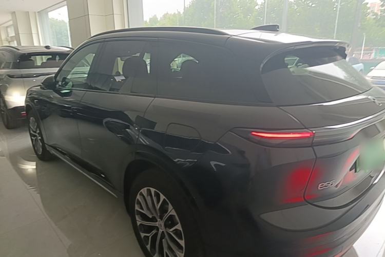Used Nio ES6 2025 75 kWh Exterior 2