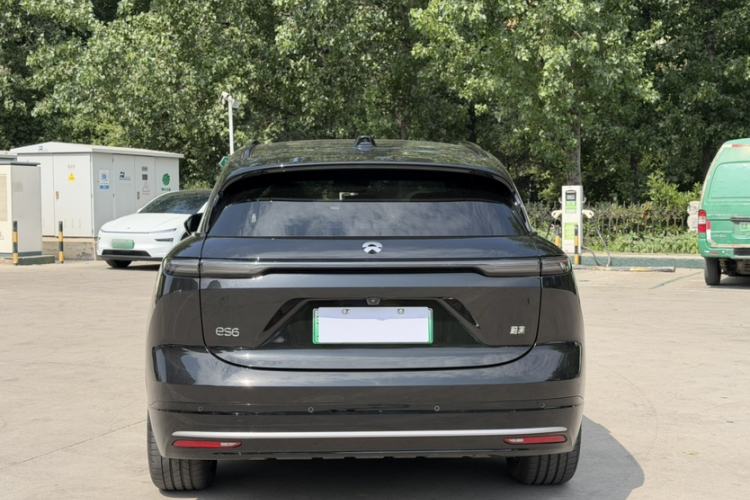 Used Nio ES6 2025 75 kWh Exterior 3