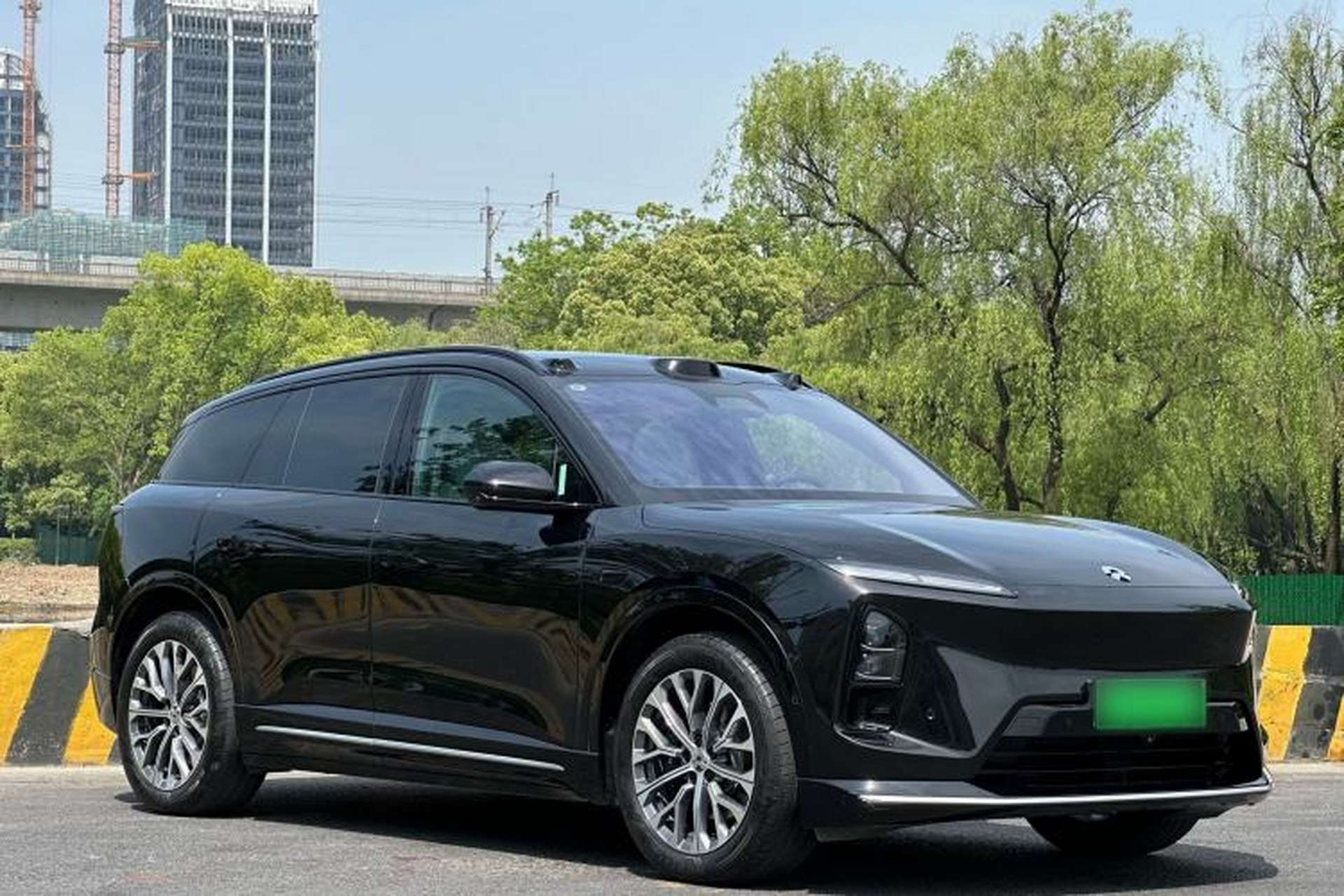 Used Nio ES6 2025 75 kWh Exterior 3