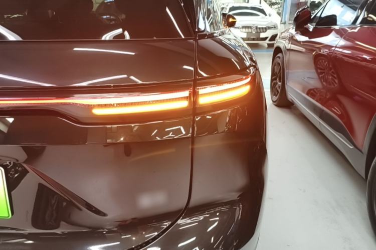 Used Nio ES6 2025 75 kWh Exterior 3