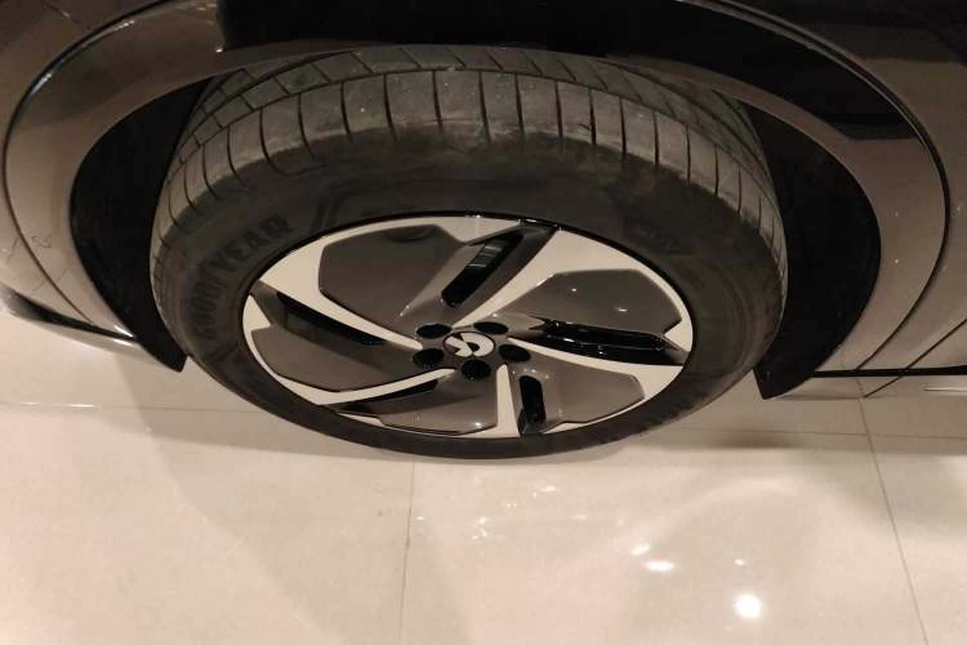 Used Nio ES6 2025 75 kWh Exterior 4