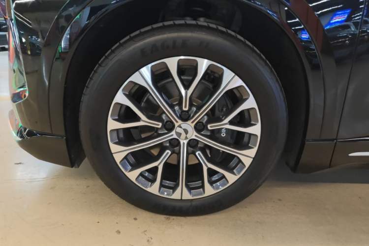 Used Nio ES6 2025 75 kWh Exterior 4