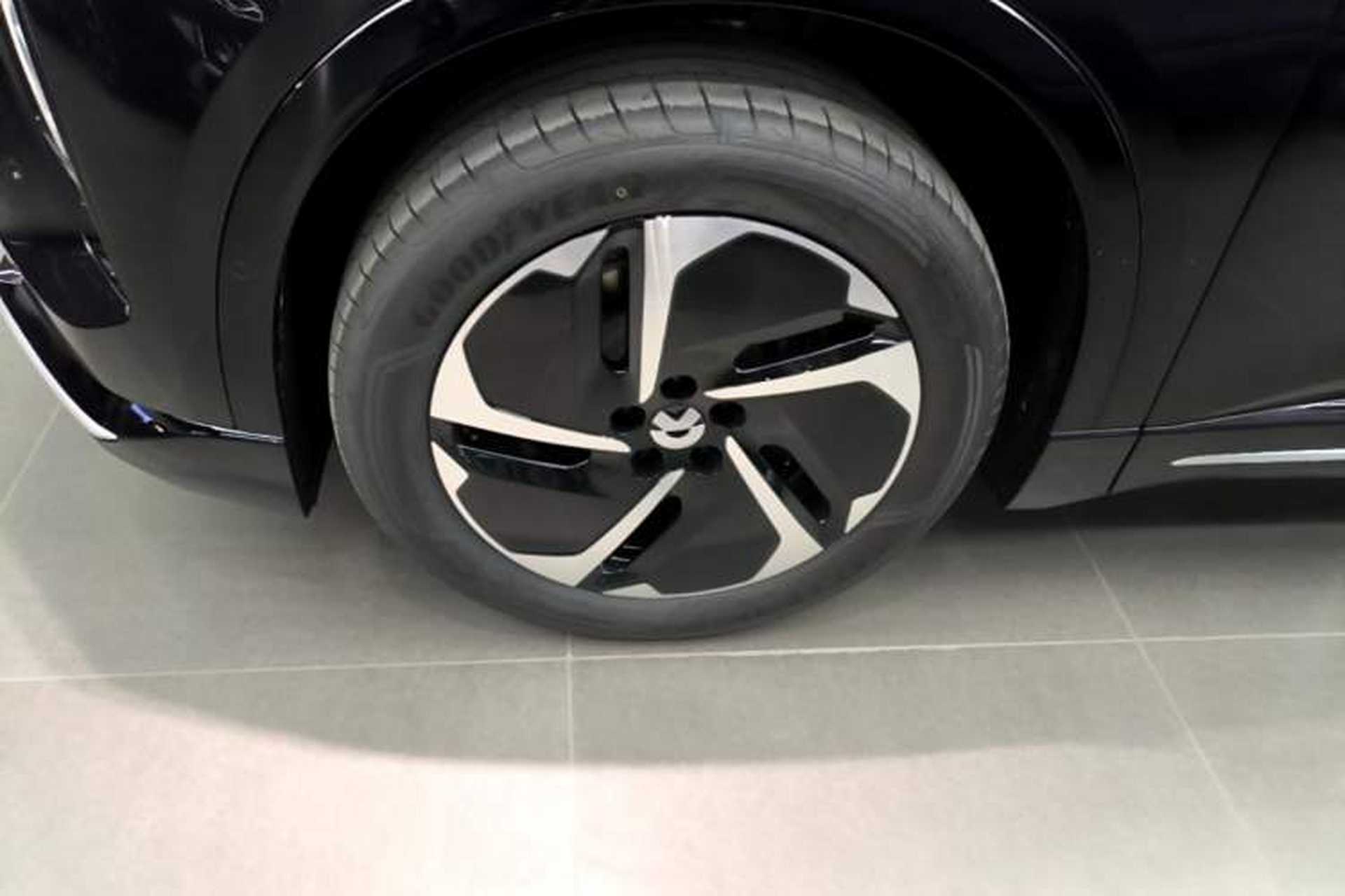 Used Nio ES6 2025 75 kWh Exterior 4