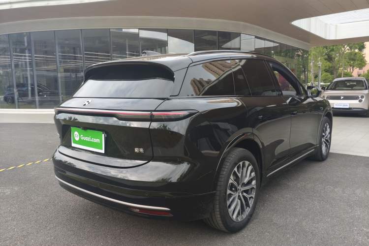 Used Nio ES6 2025 75 kWh Exterior 4