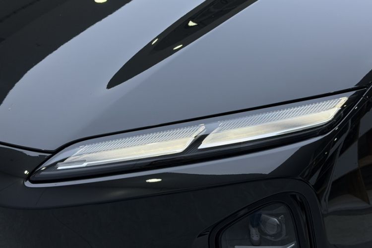 Used Nio ES6 2025 75 kWh Exterior 5