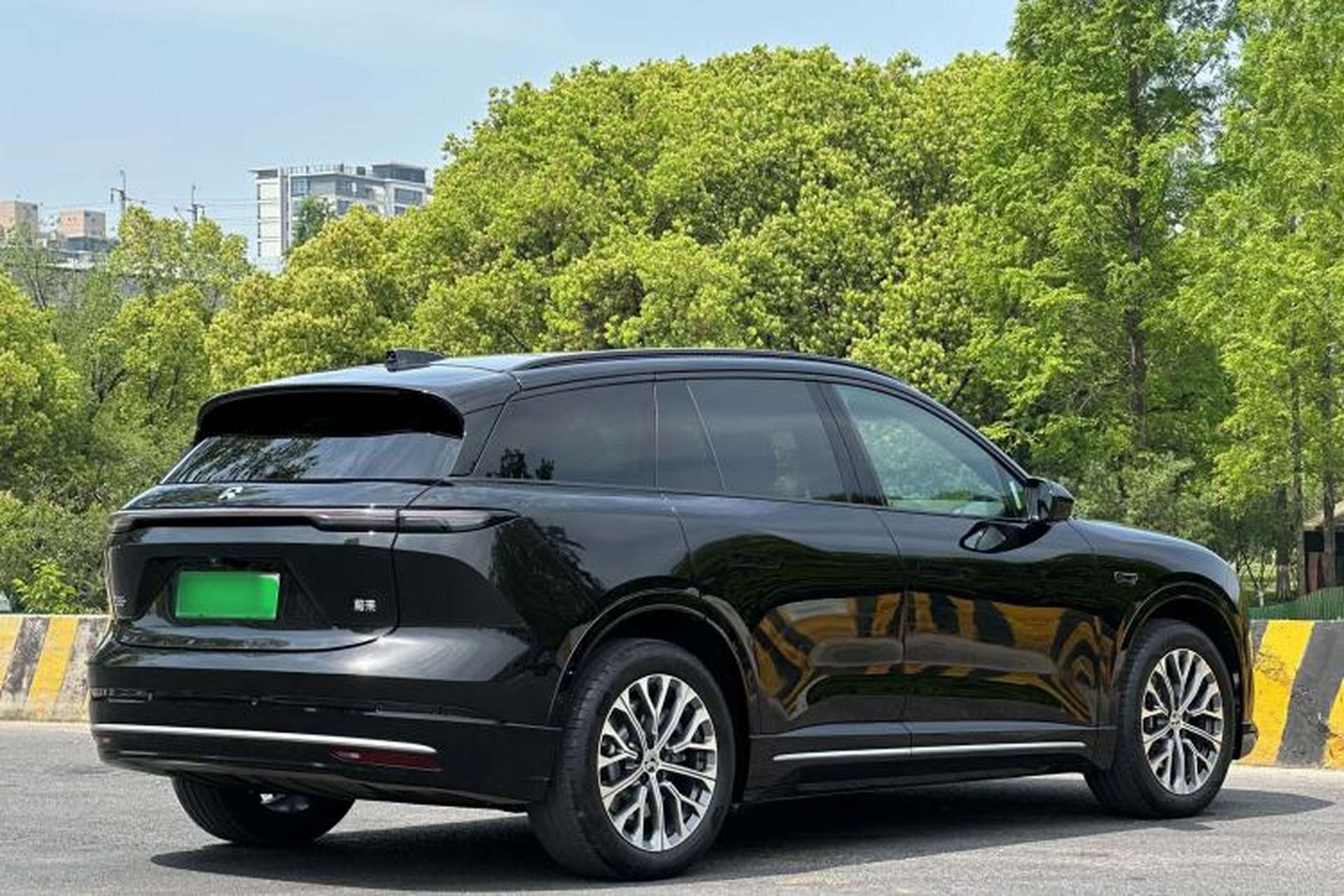 Used Nio ES6 2025 75 kWh Exterior 5