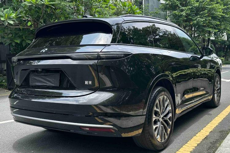 Used Nio ES6 2025 75 kWh Exterior 5