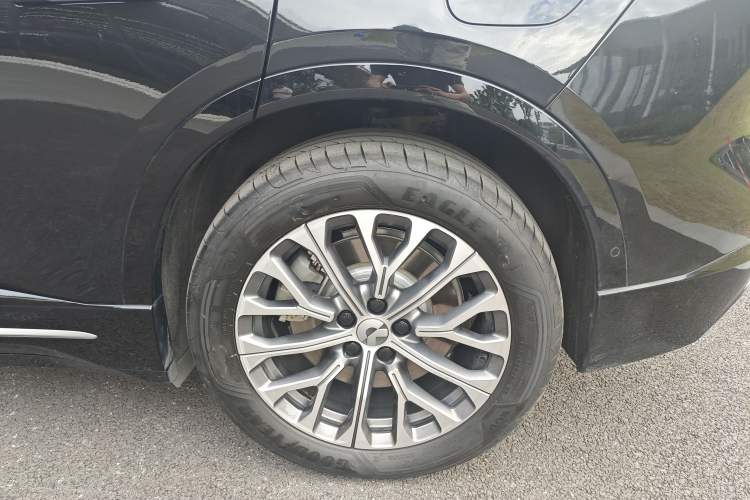 Used Nio ES6 2025 75 kWh Exterior 5
